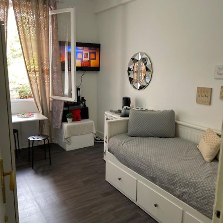 Tour Montparnasse Bed & Breakfast ปารีส ภายนอก รูปภาพ